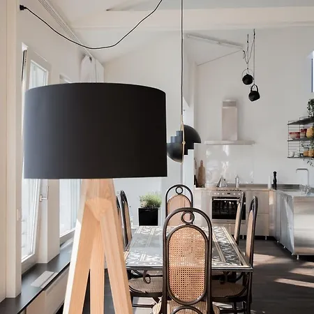 Artist Loft - 120 M2 Apartment *